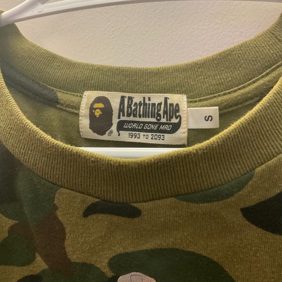 Bape Shark Tee - Picture 6 of 7